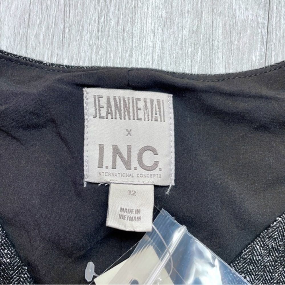 INC Cropped Vest - Picture 3 of 5